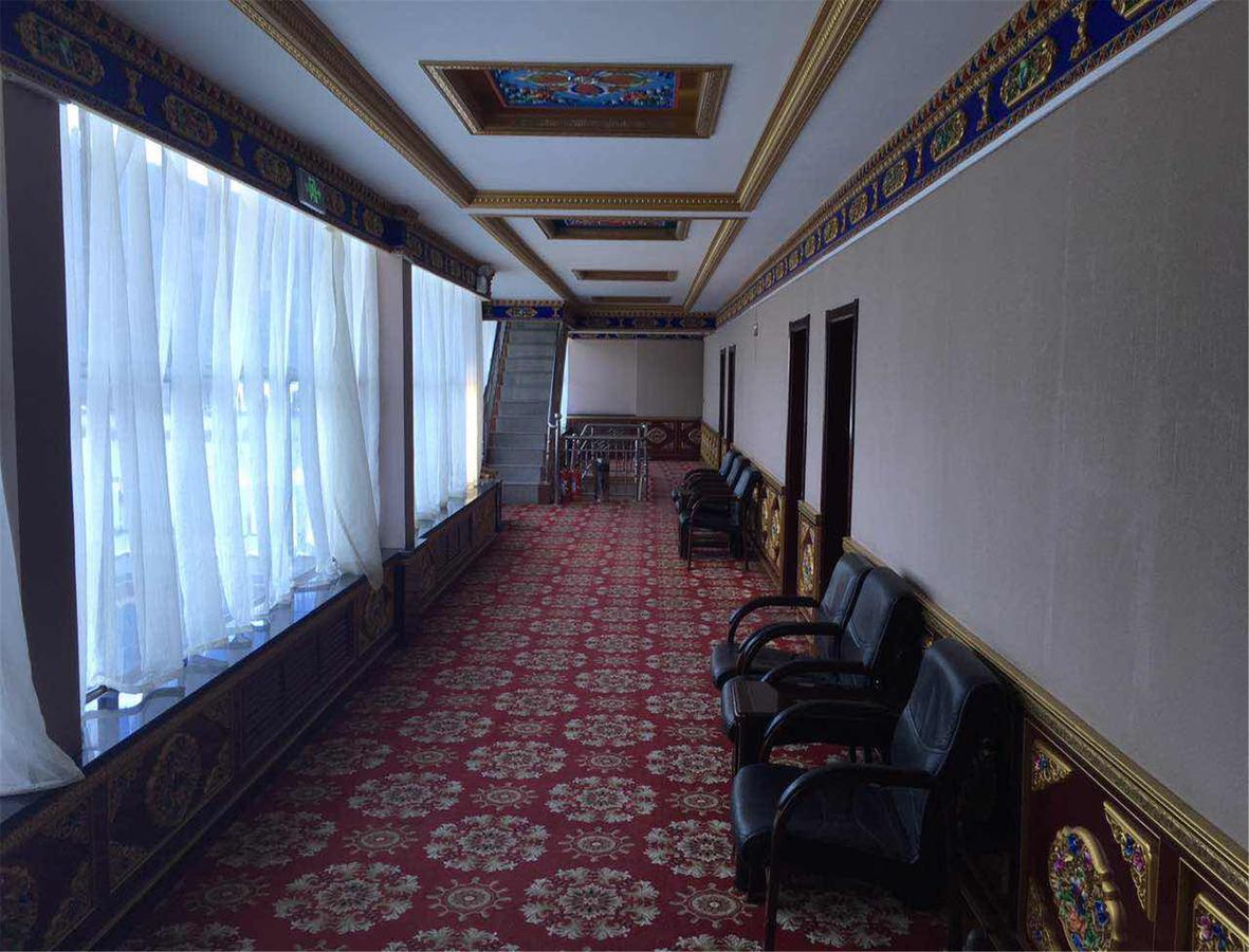 Overseas Tibetan Hotel Xiahe Exterior photo